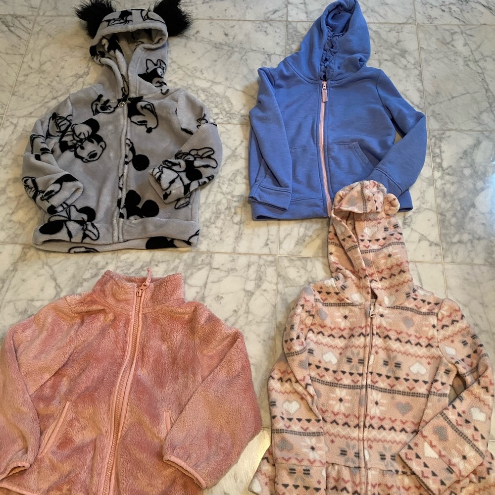 🌺HP🌸Girls Sweater Bundle of 4 EUC